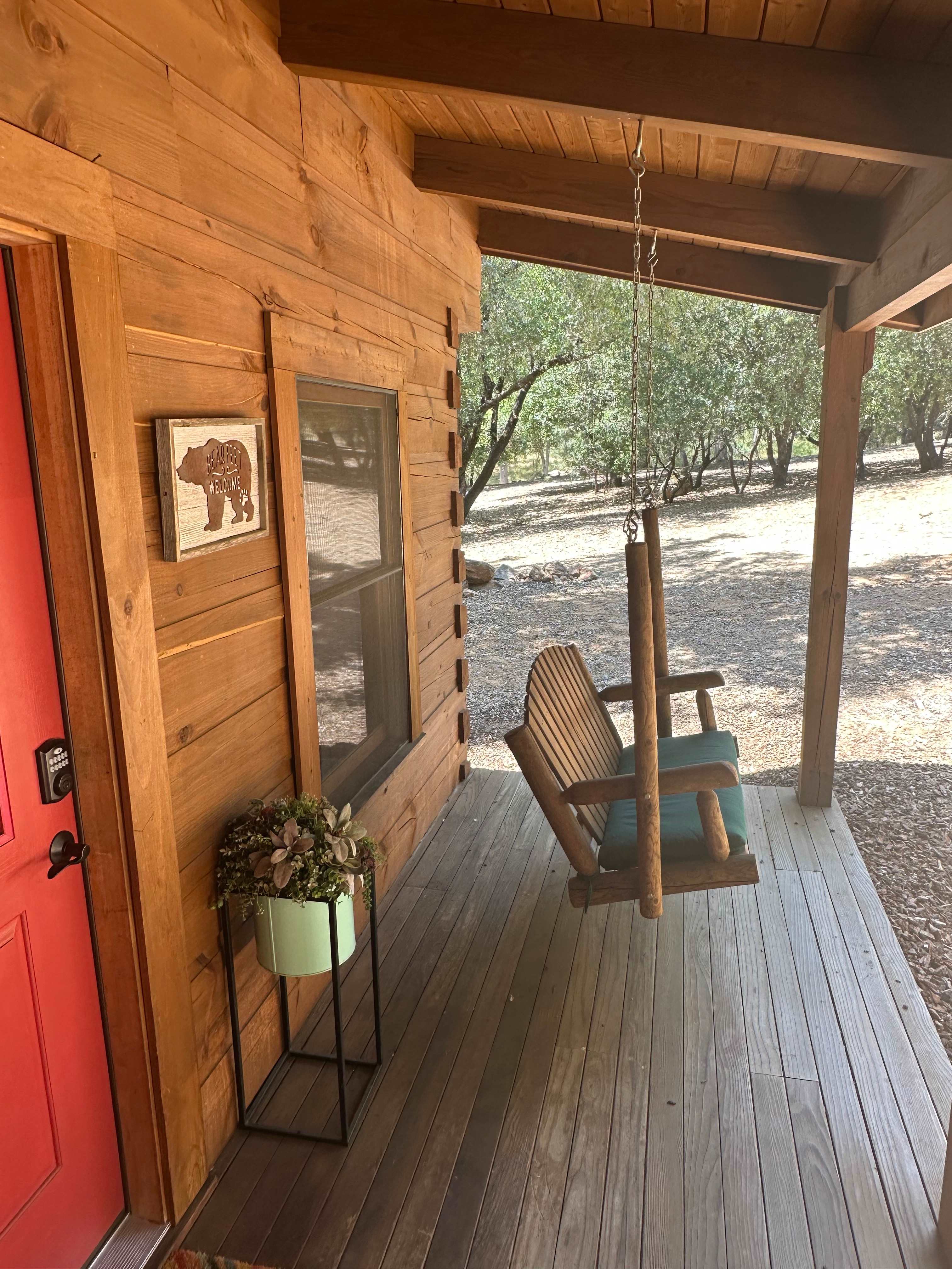 Apple Valley Cabin