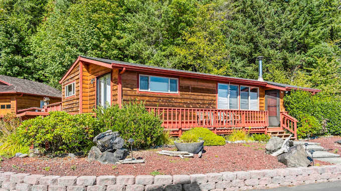 Glen Ayr Resort