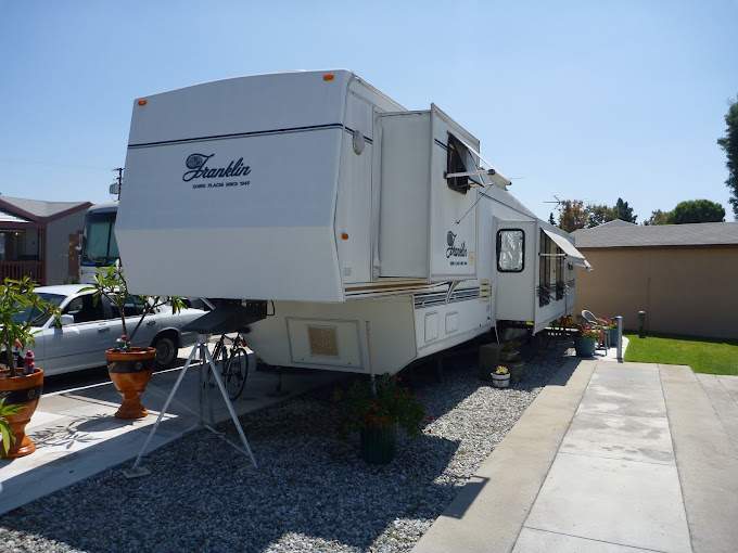 Rosewood Mobile Home and RV Park