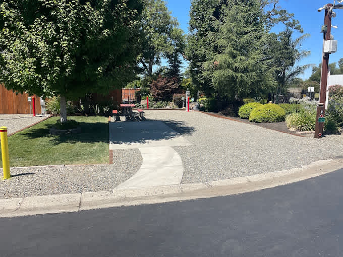 Sacramento Shade RV Park
