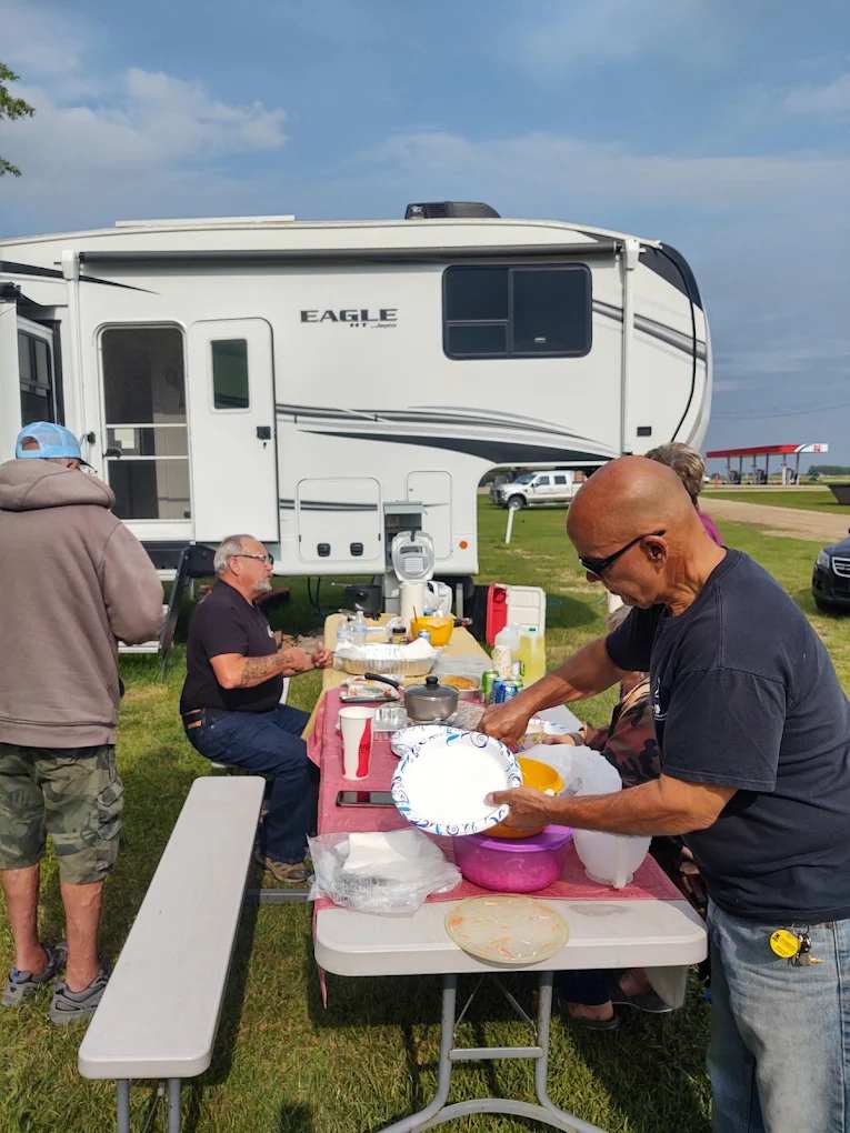 Jans Stall Mall and RV Park
