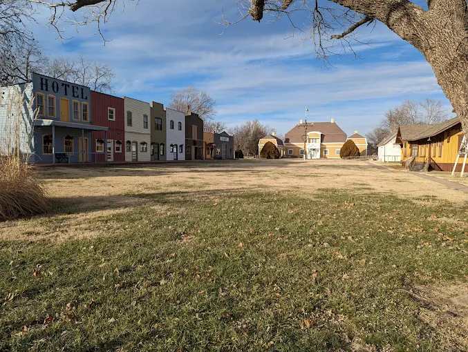 Lindsborg Old Mill & Swedish Heritage Museum Campground