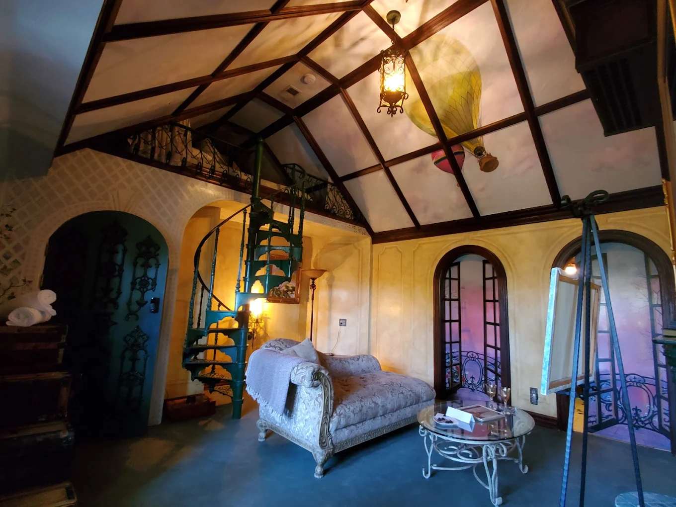 Victorian Mansion Bed & Breakfast