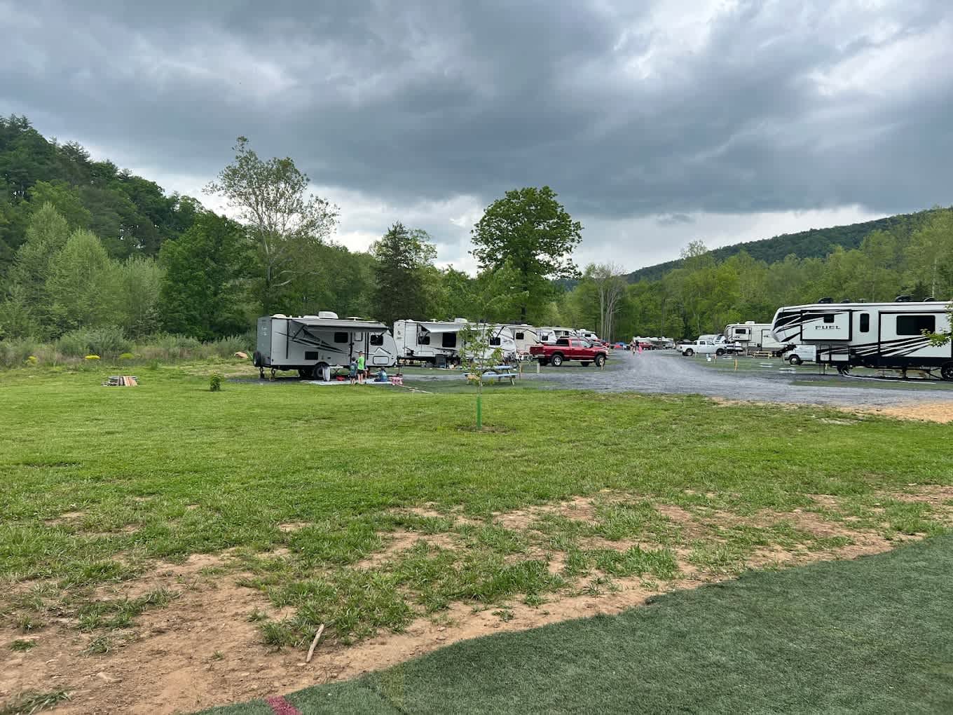 Rivers Edge Campground - Bergton, VA