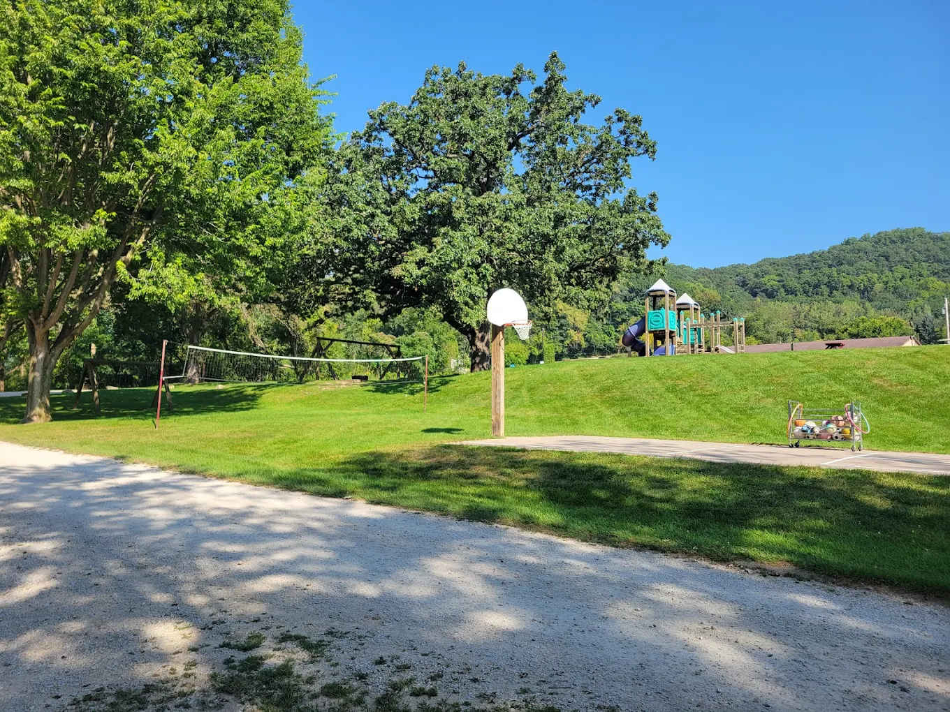 Red Barn Campground & Restaurant