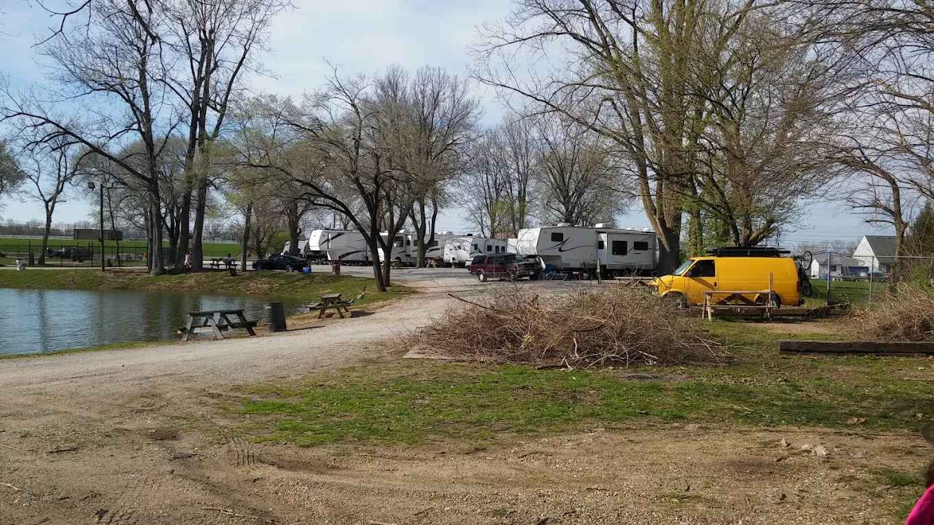 Indy Lakes and RV Campground