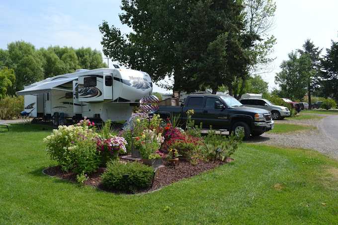 Jim & Mary's RV Park