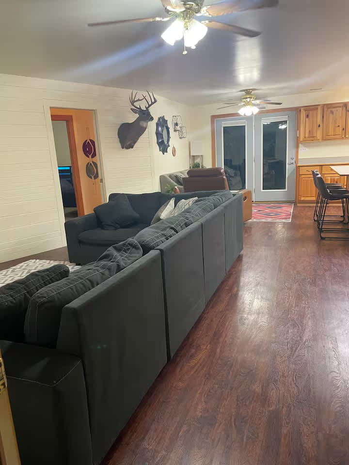 Roots Lodge @ Pittsfield Lake