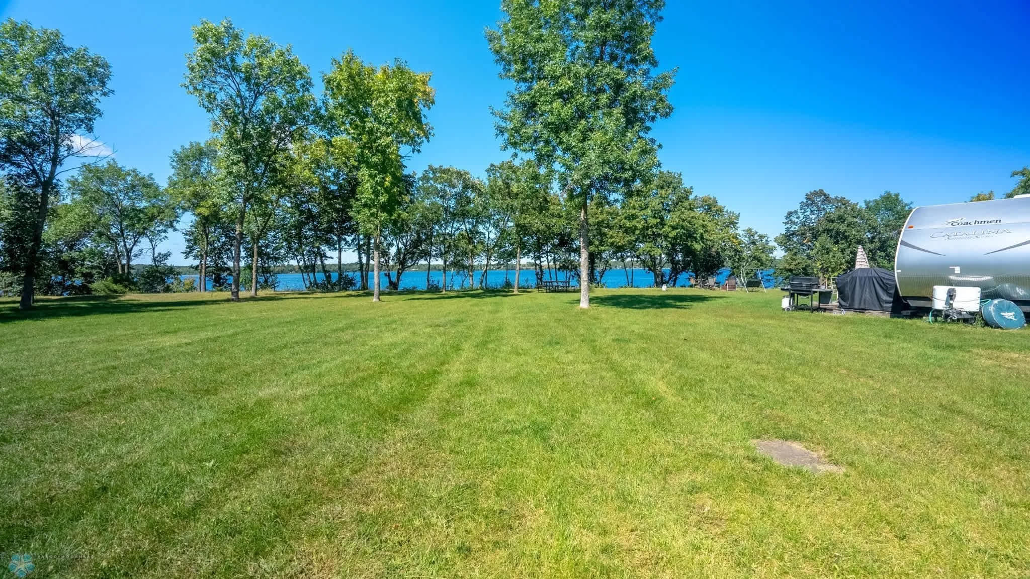 Clitheral Lake Hideaway