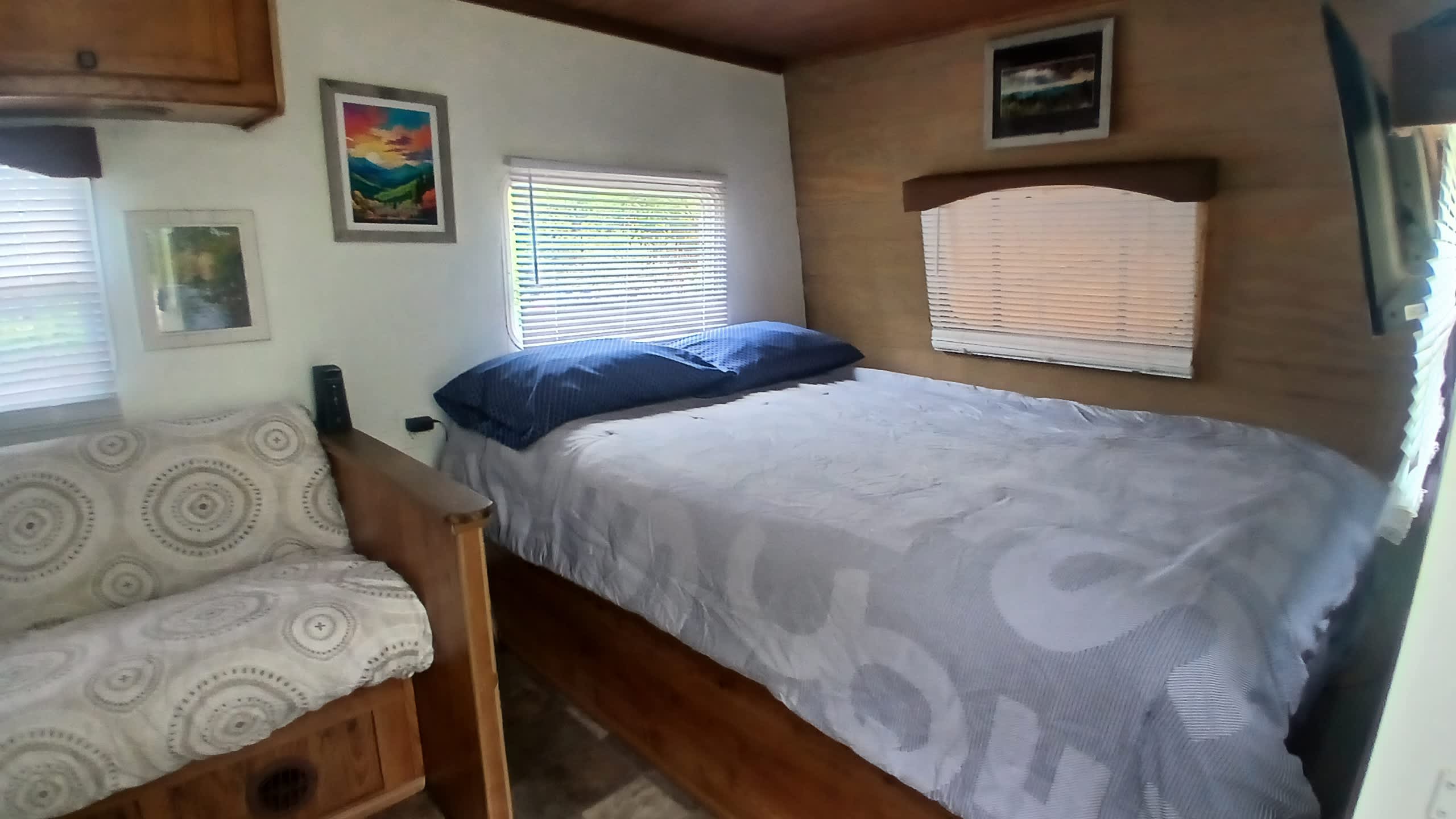 Friendly's River Retreat RV