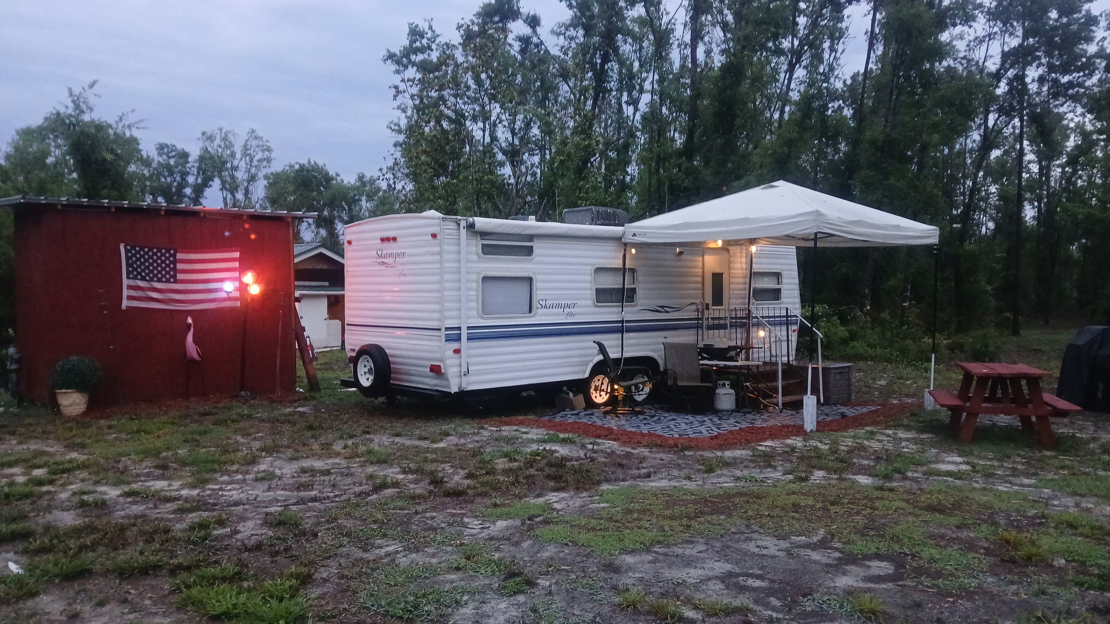 Friendly's River Retreat RV
