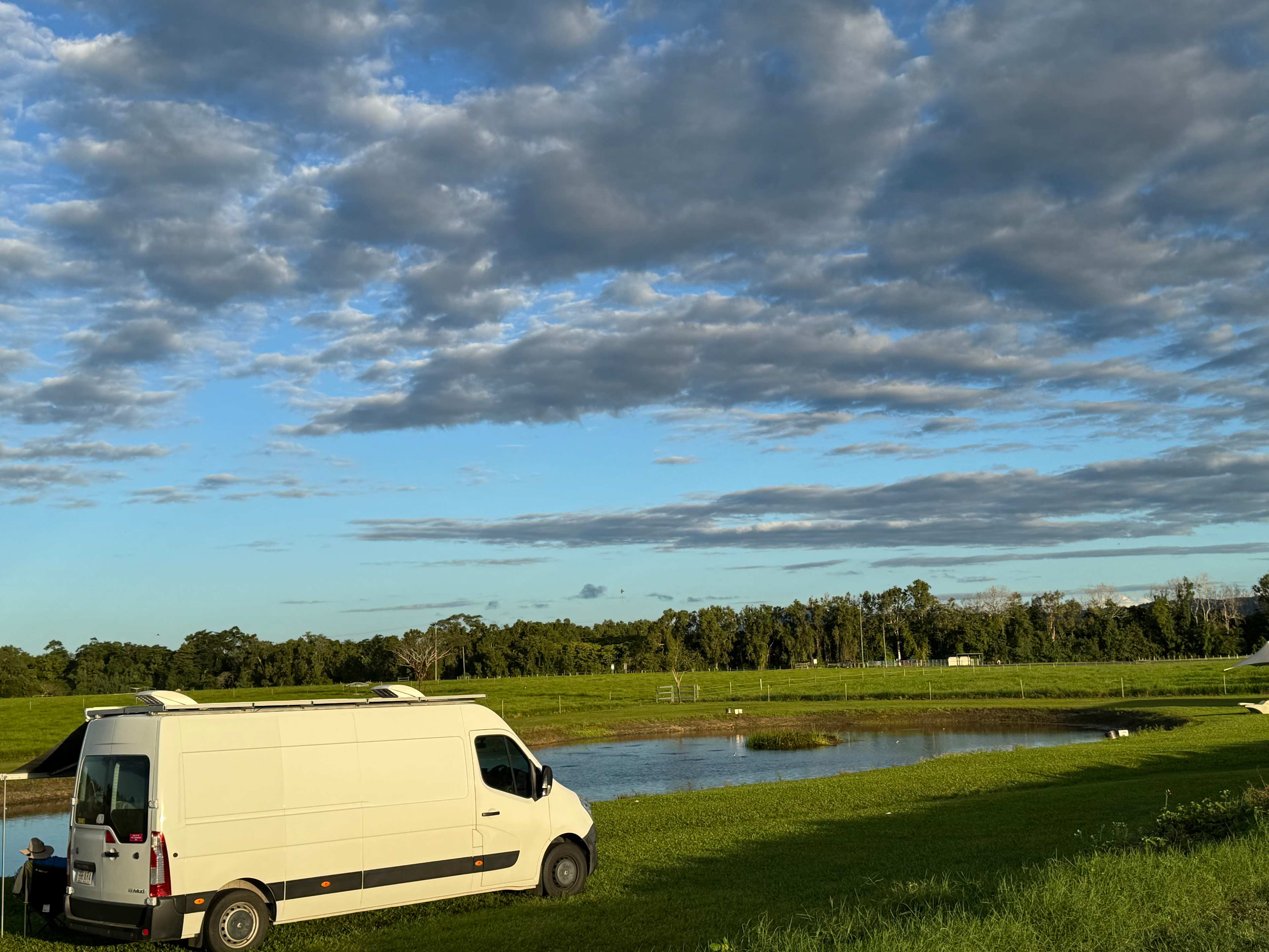 Newell Beach Farm Stay