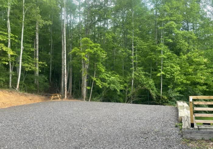 Arete Campground and Hostel