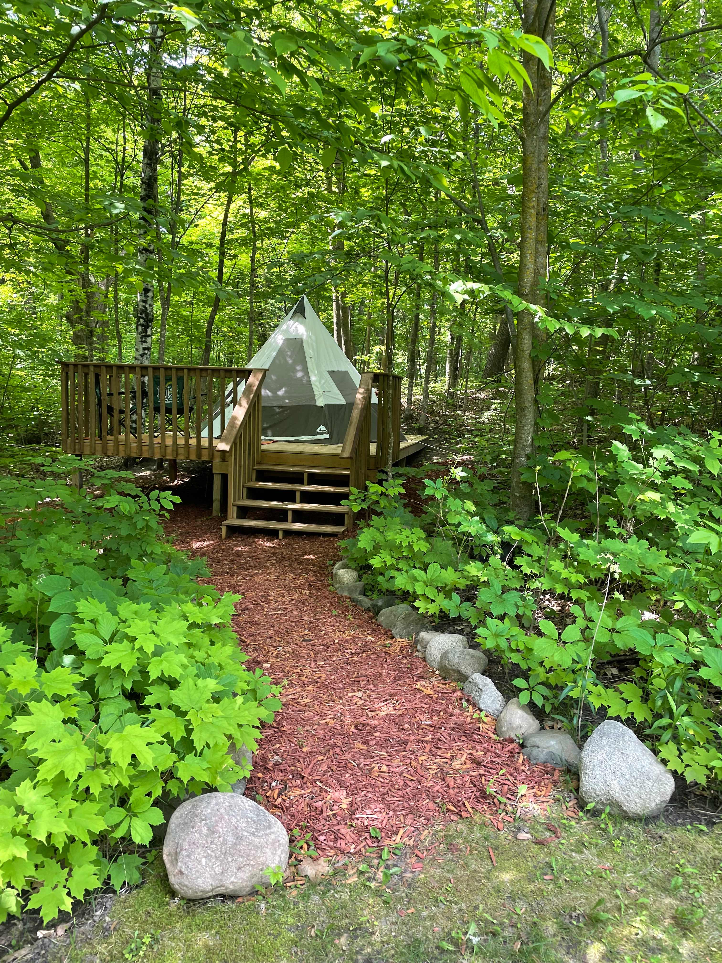 Updated and refreshed, our teepee needed some 2025 photos! 🏕️