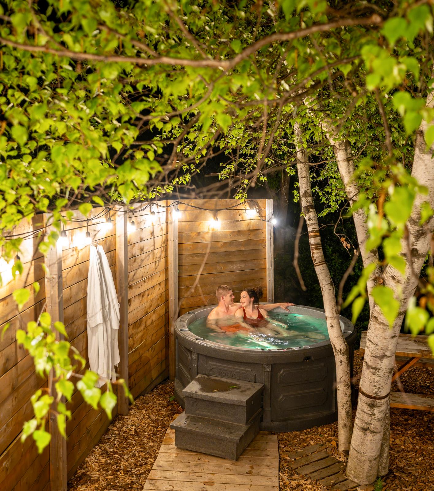 Creekside RnR Glamping