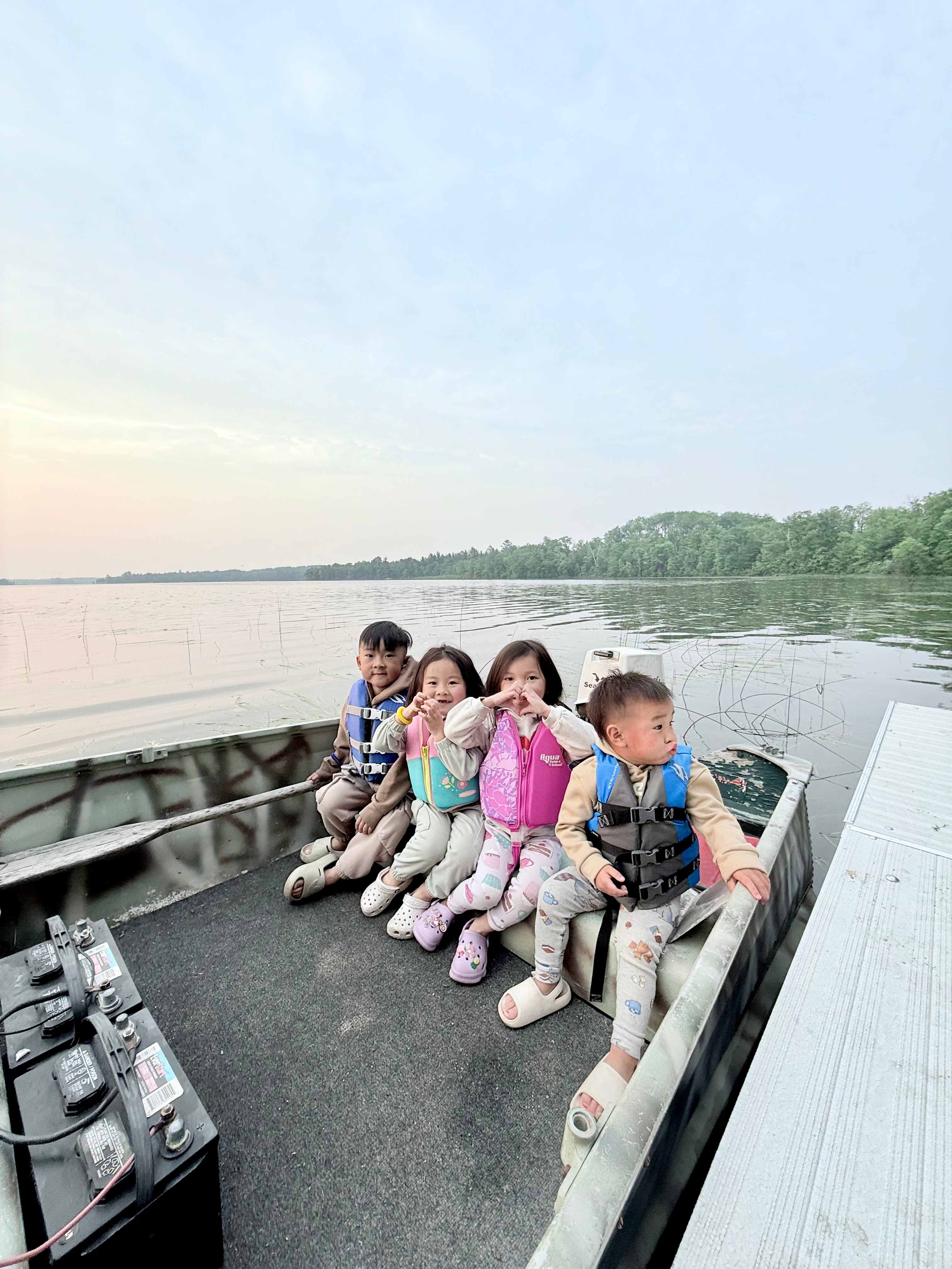 Kids on the boat 