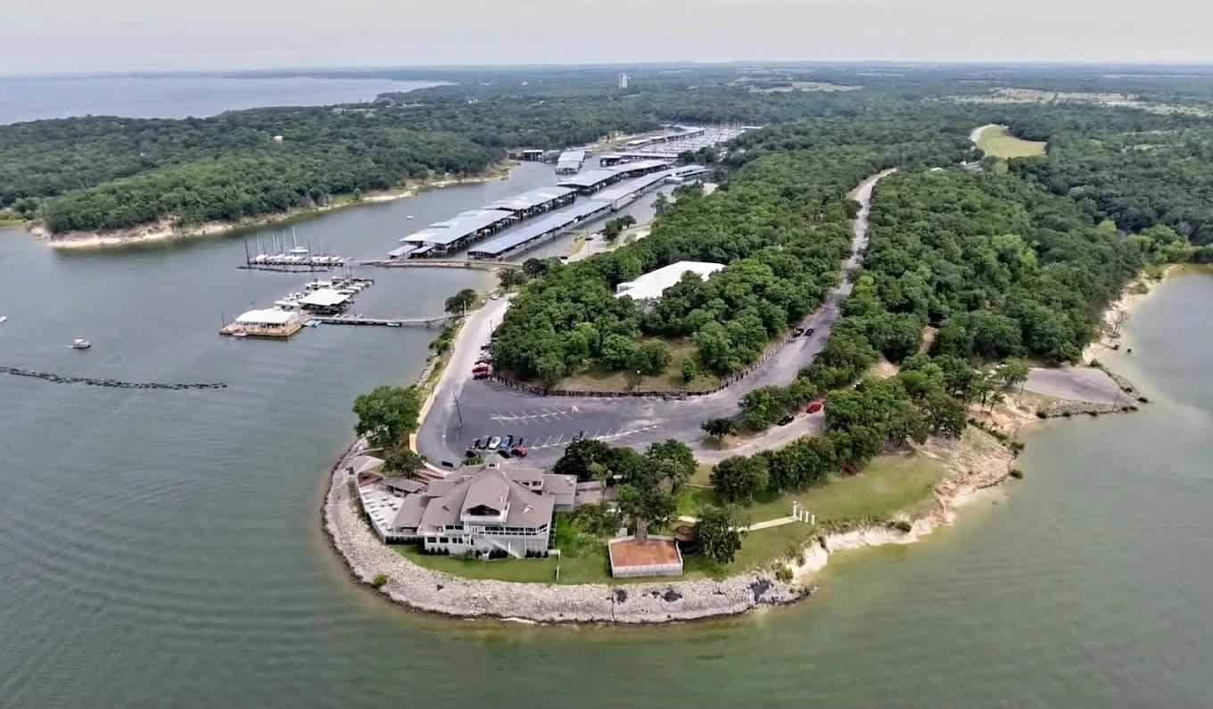 Grandpappy Point Resort And Marina