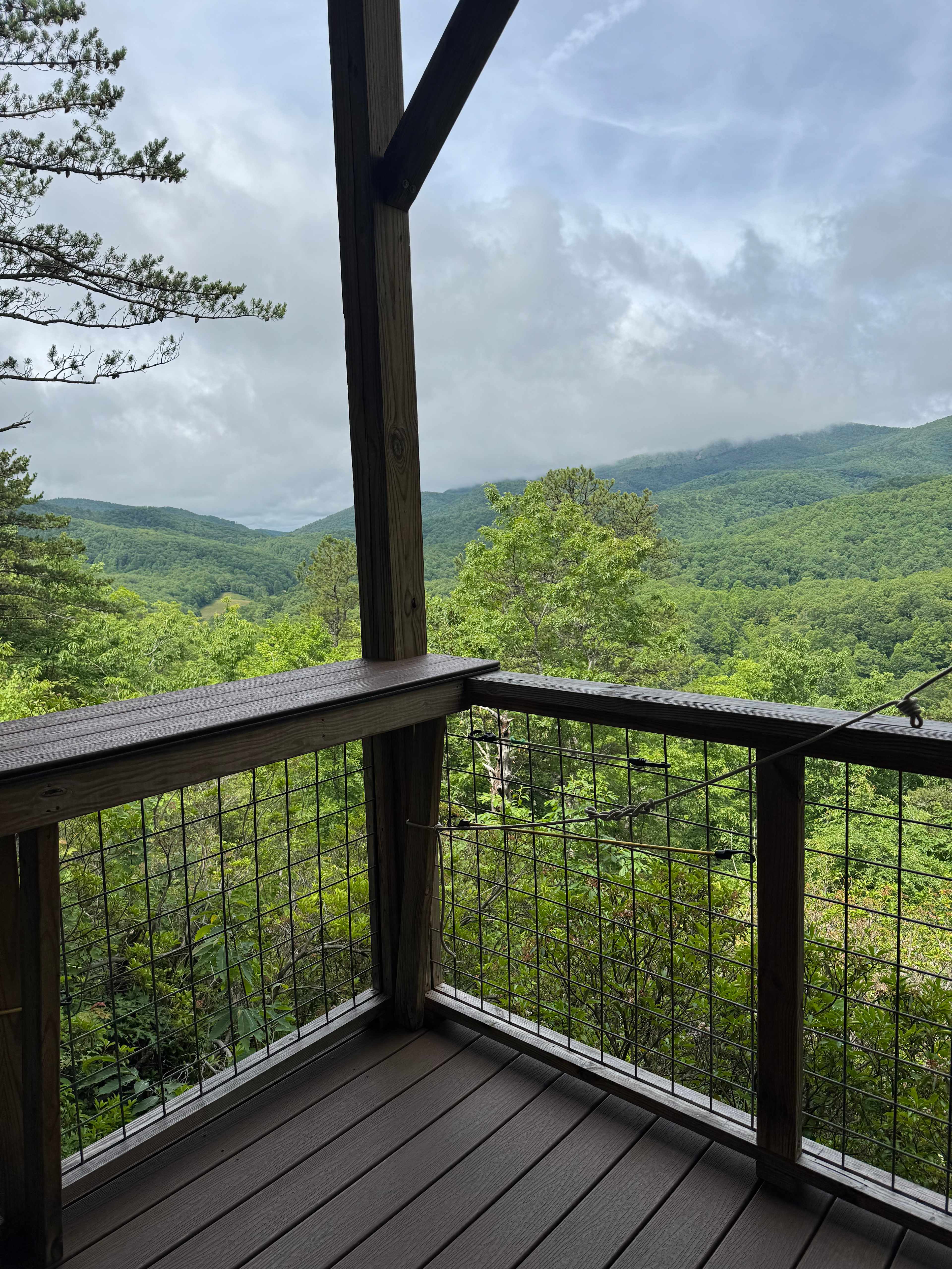 Above the Fray Glamping, Black Mtn.