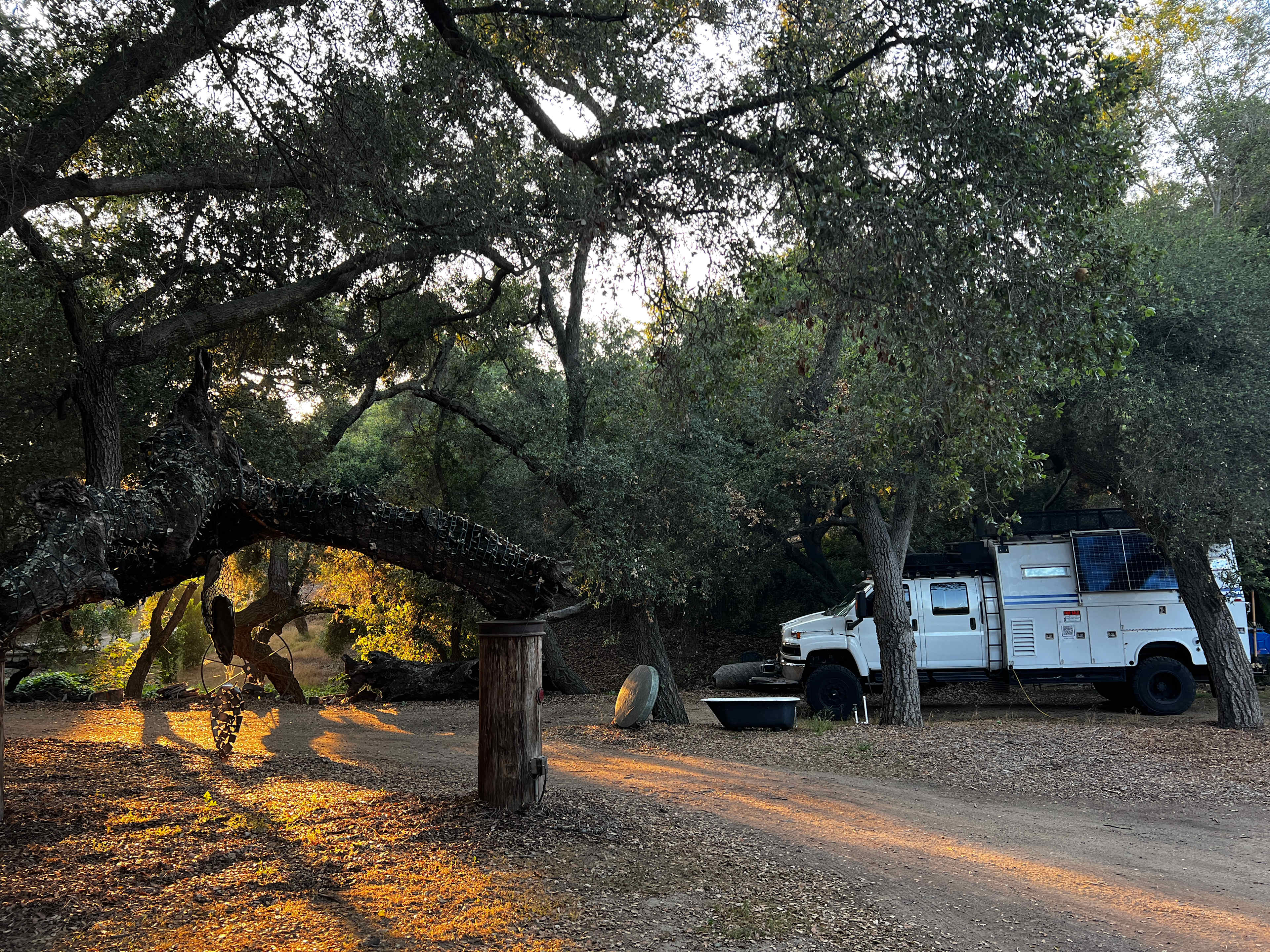 Rustic Wooded Ranch -Creekside Stay