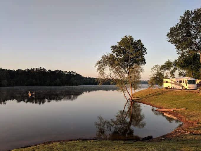 Big Al's Barefoot Bay