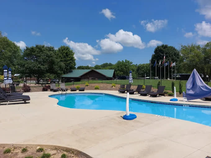 Crossing Creeks RV Resort