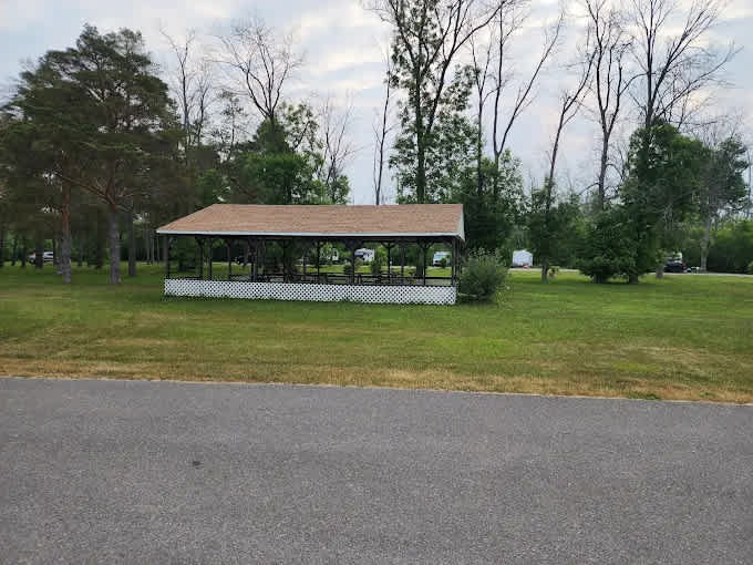 Cinderella Motel and Campsite