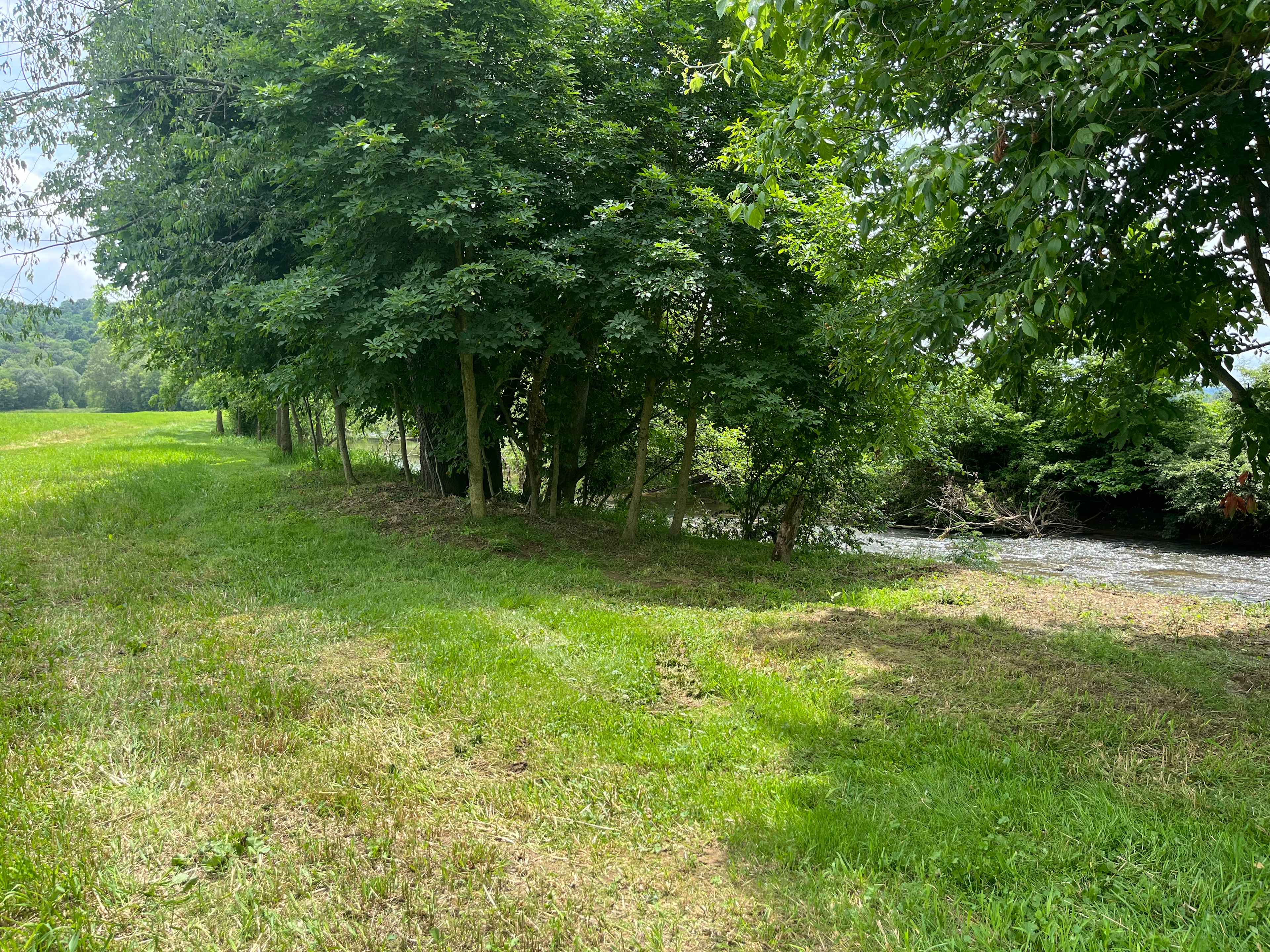 Oaklawn Land & Livestock LLC