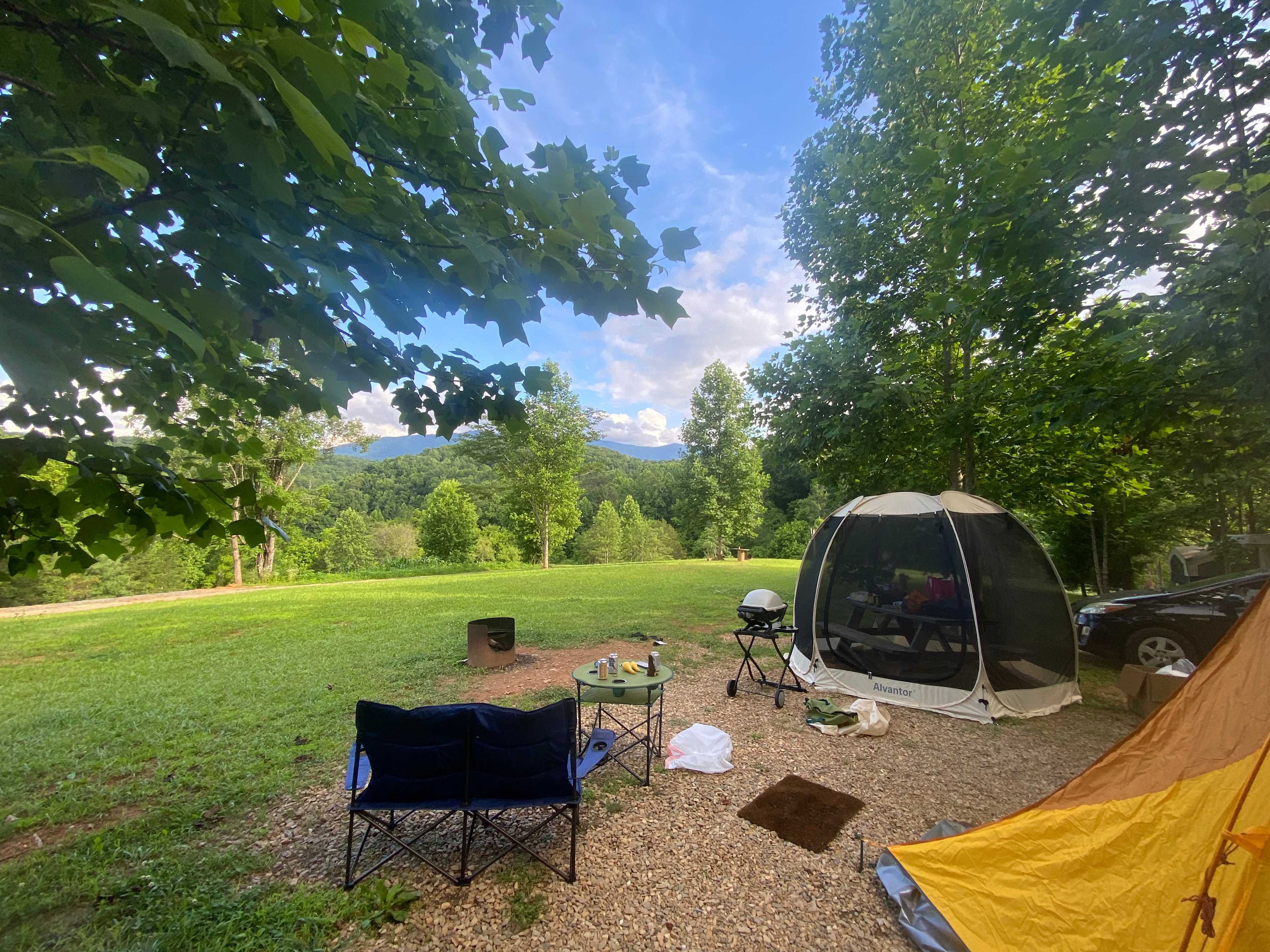 Honeysuckle Springs Smoky Mountains