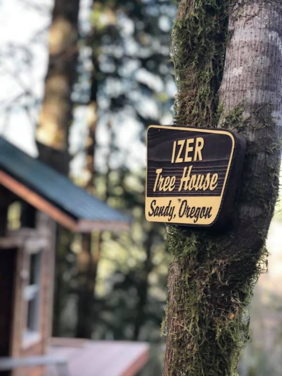Izer Treehouse
