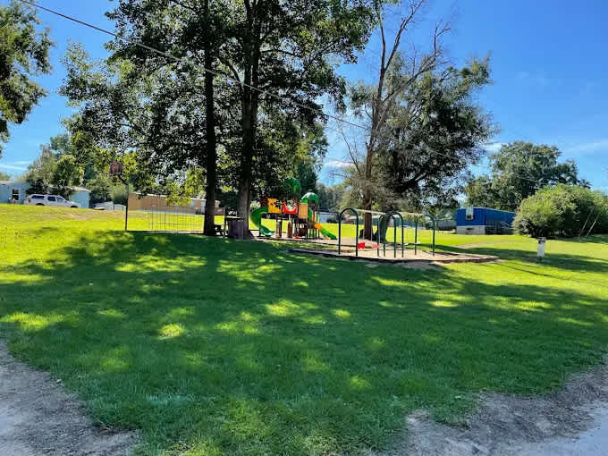 Riverside Estates RV Park