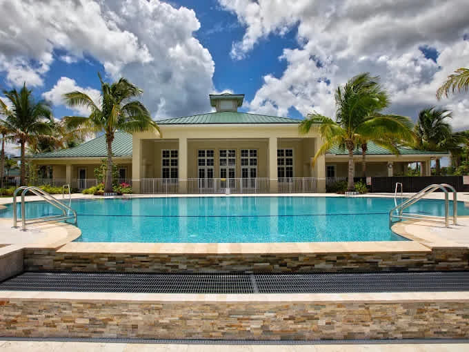 Palm Beach Motorcoach Resort