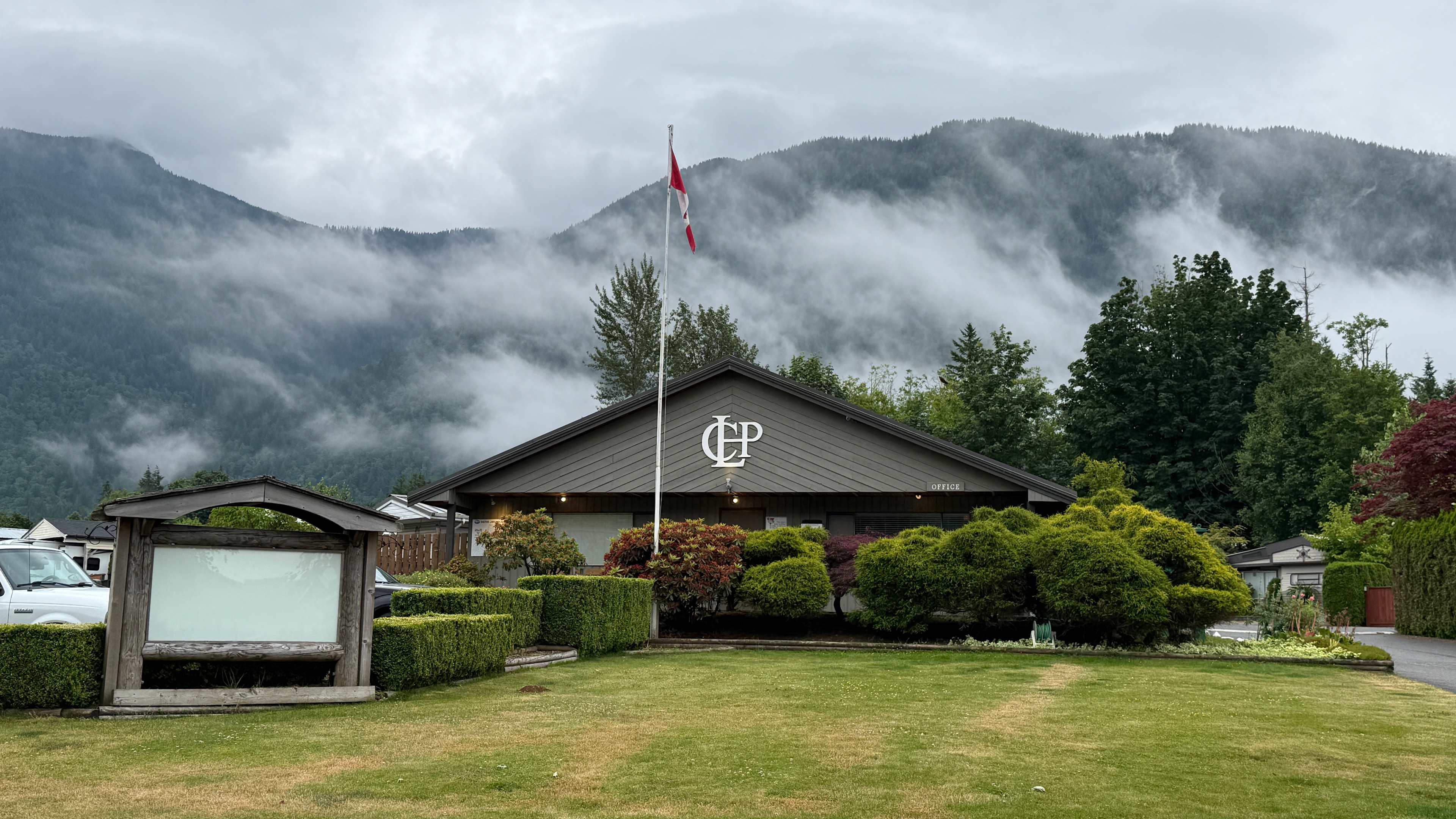 Cozy RV Hideaway Near Cultus Lake