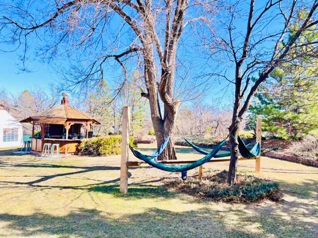 Mera Gardens Glamping