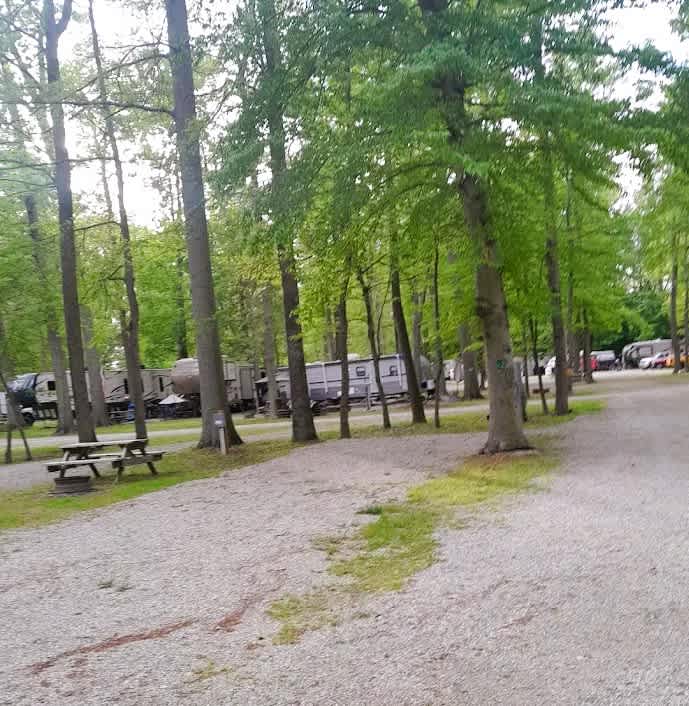 Columbus Woods-N-Waters Kampground