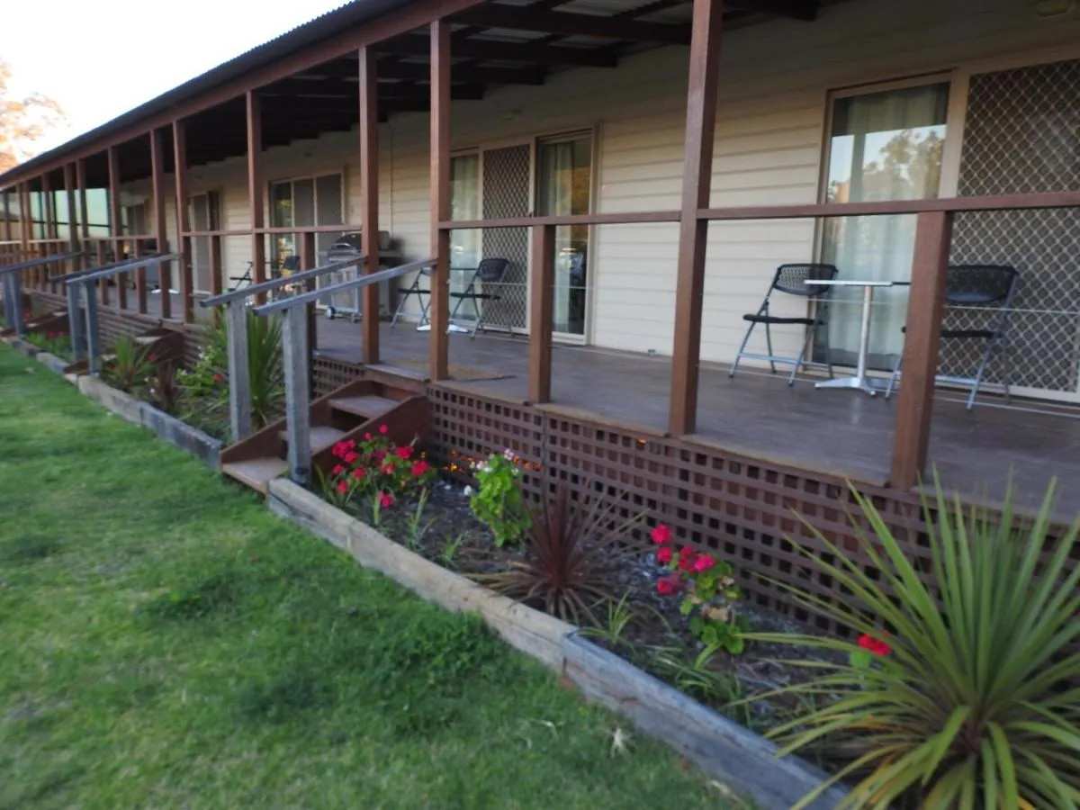 Warrawong On The Darling