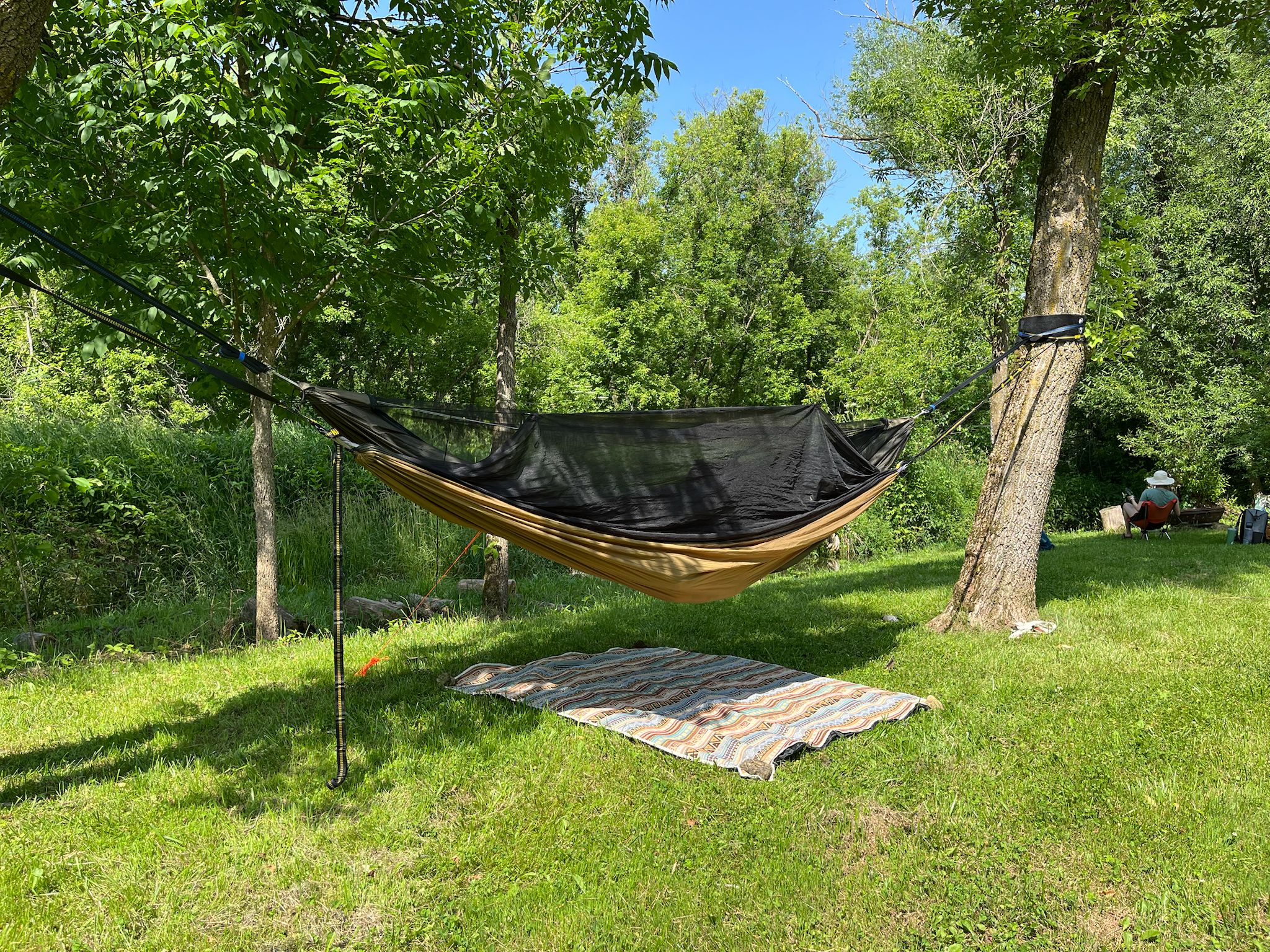 Right side campsite has a spot for hammocks