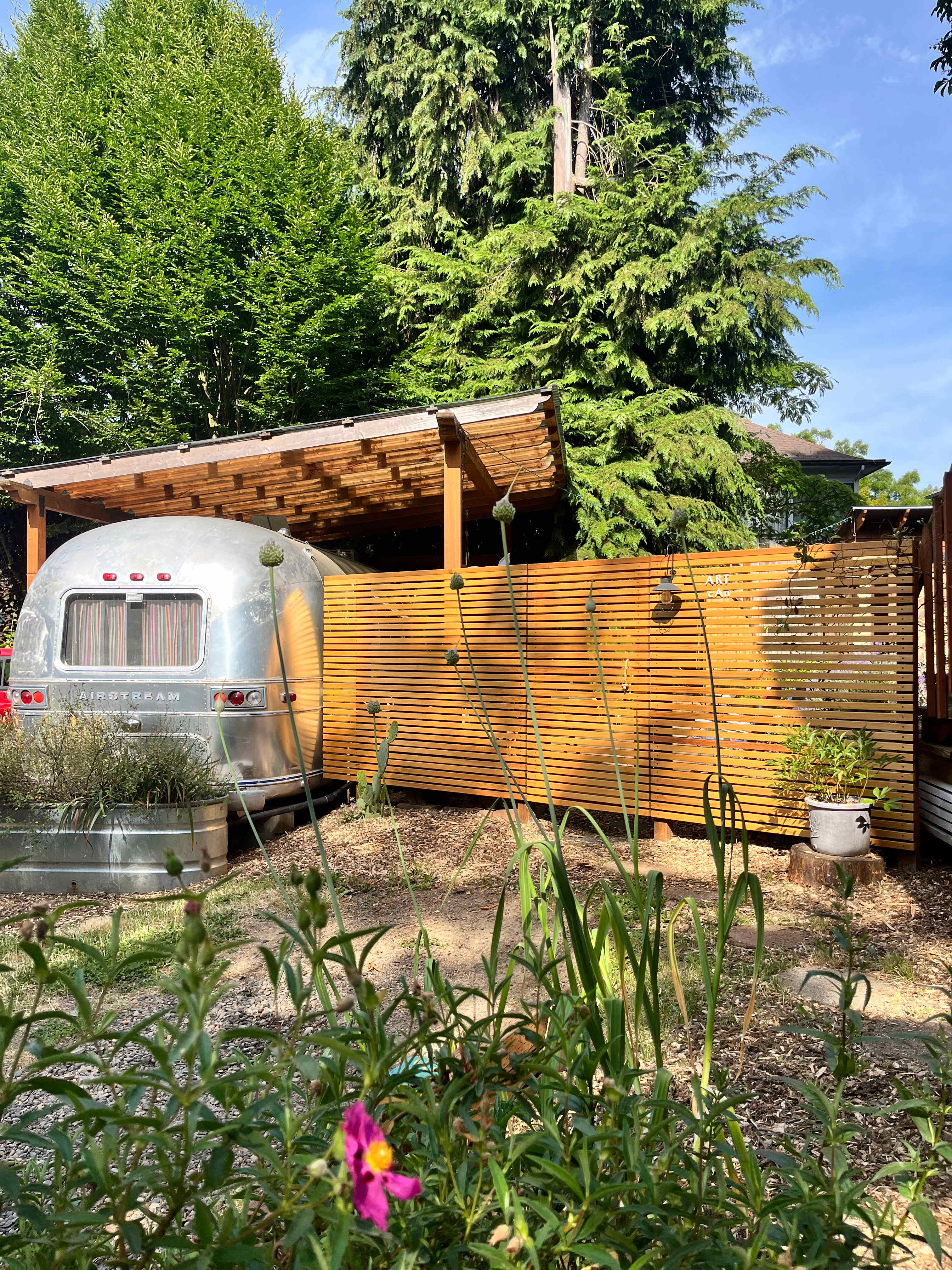 "ART CAN" Airstream + Sauna!