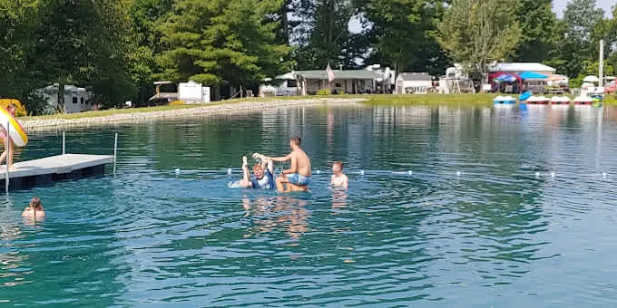 Leafy Oaks Campground Inc
