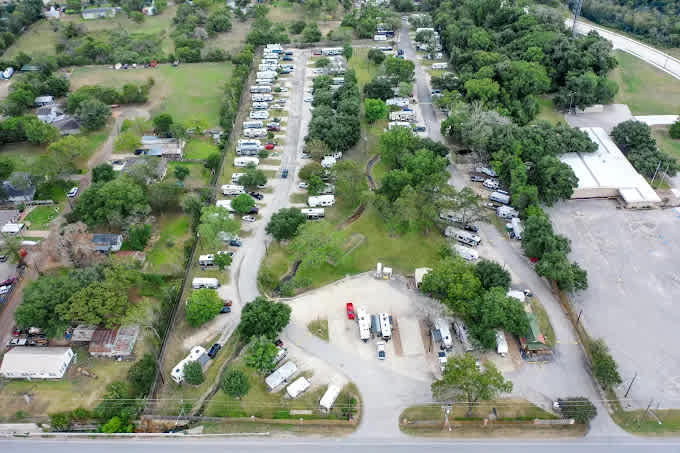 BCS Village 21 RV Park