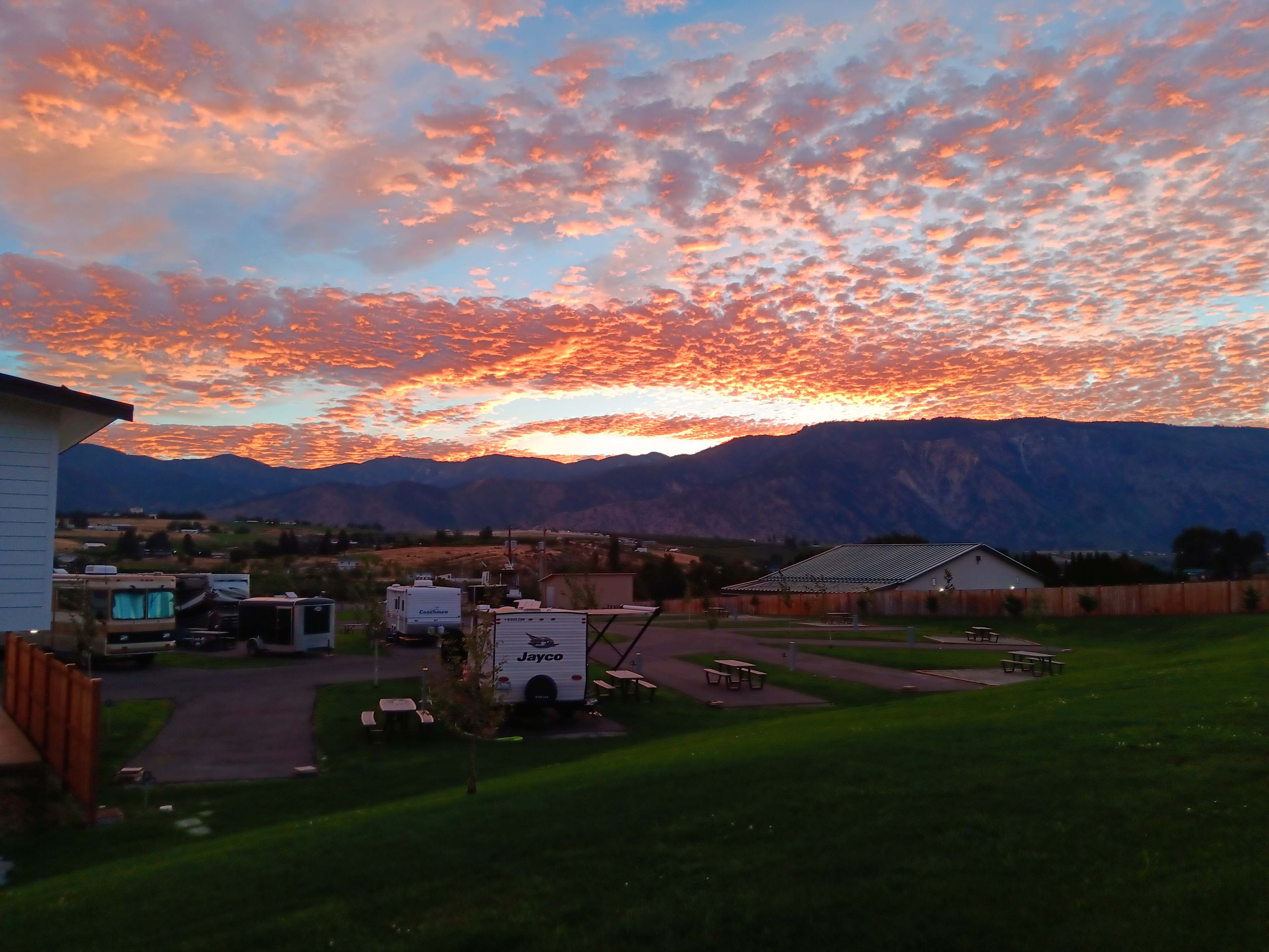Four Lakes RV Park
