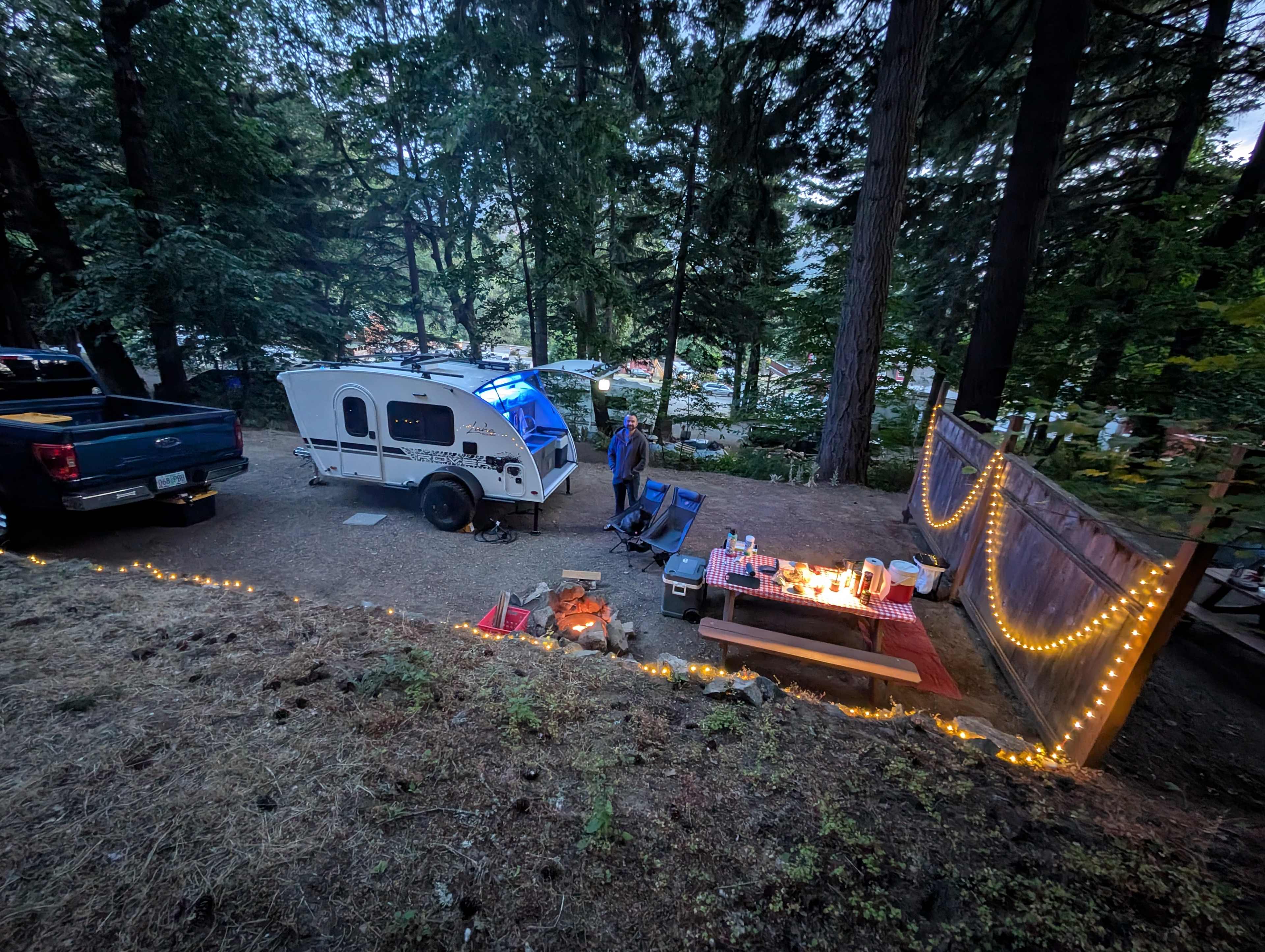 Dog and Wind Mountain RV Park