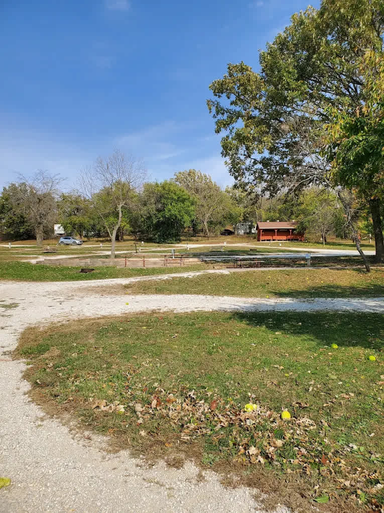 Lake Paradise Resort