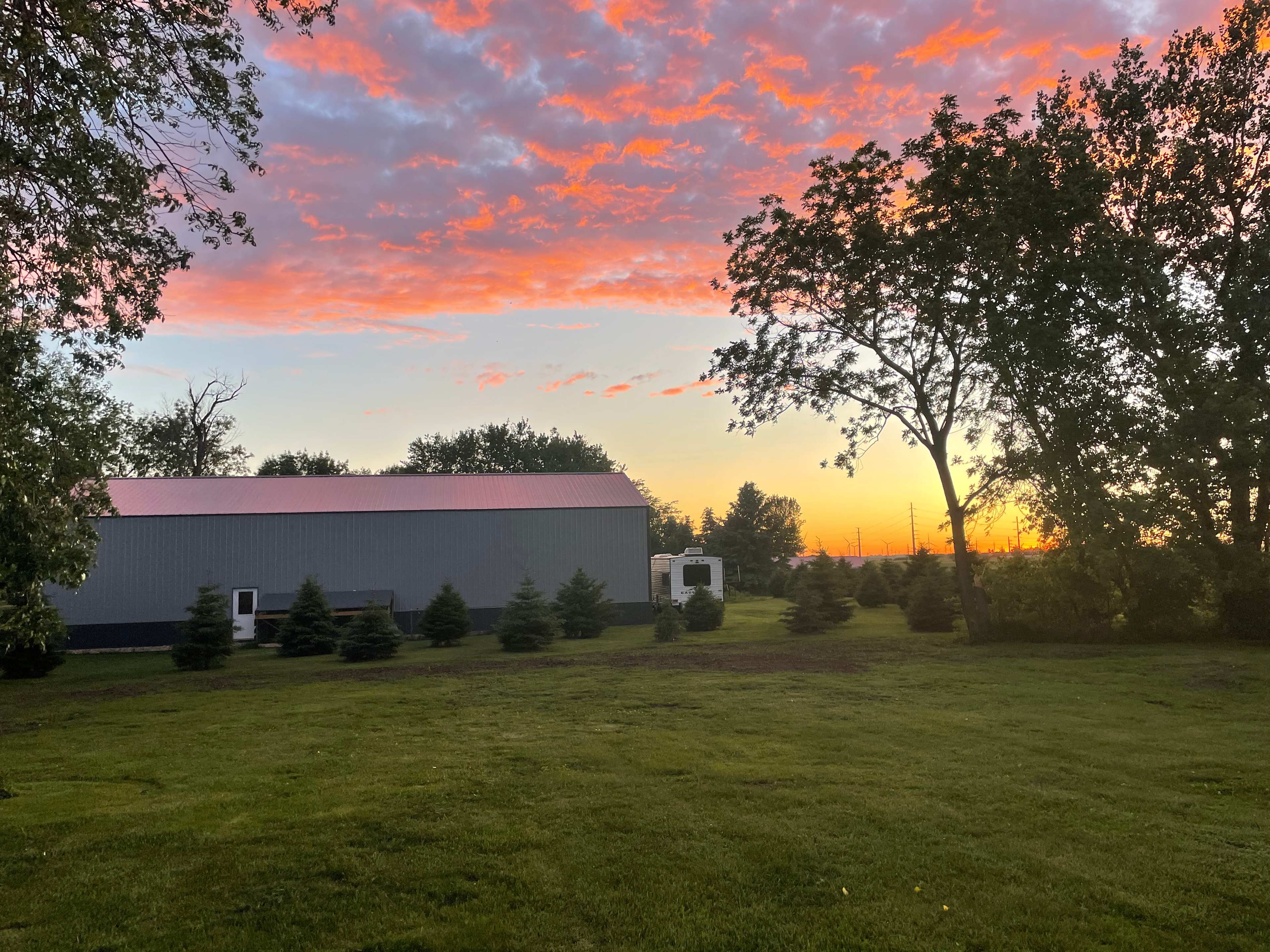 An example of a beautiful sunset 🌅. Where the camper is parked is where you would park your camper or trailer/5th wheel. If you wanted to tent, you could of course pitch a tent or two of course as well. 