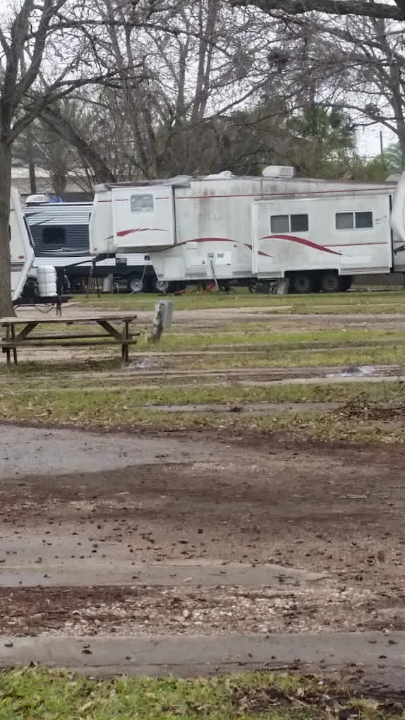 USA RV Park and Laundromat