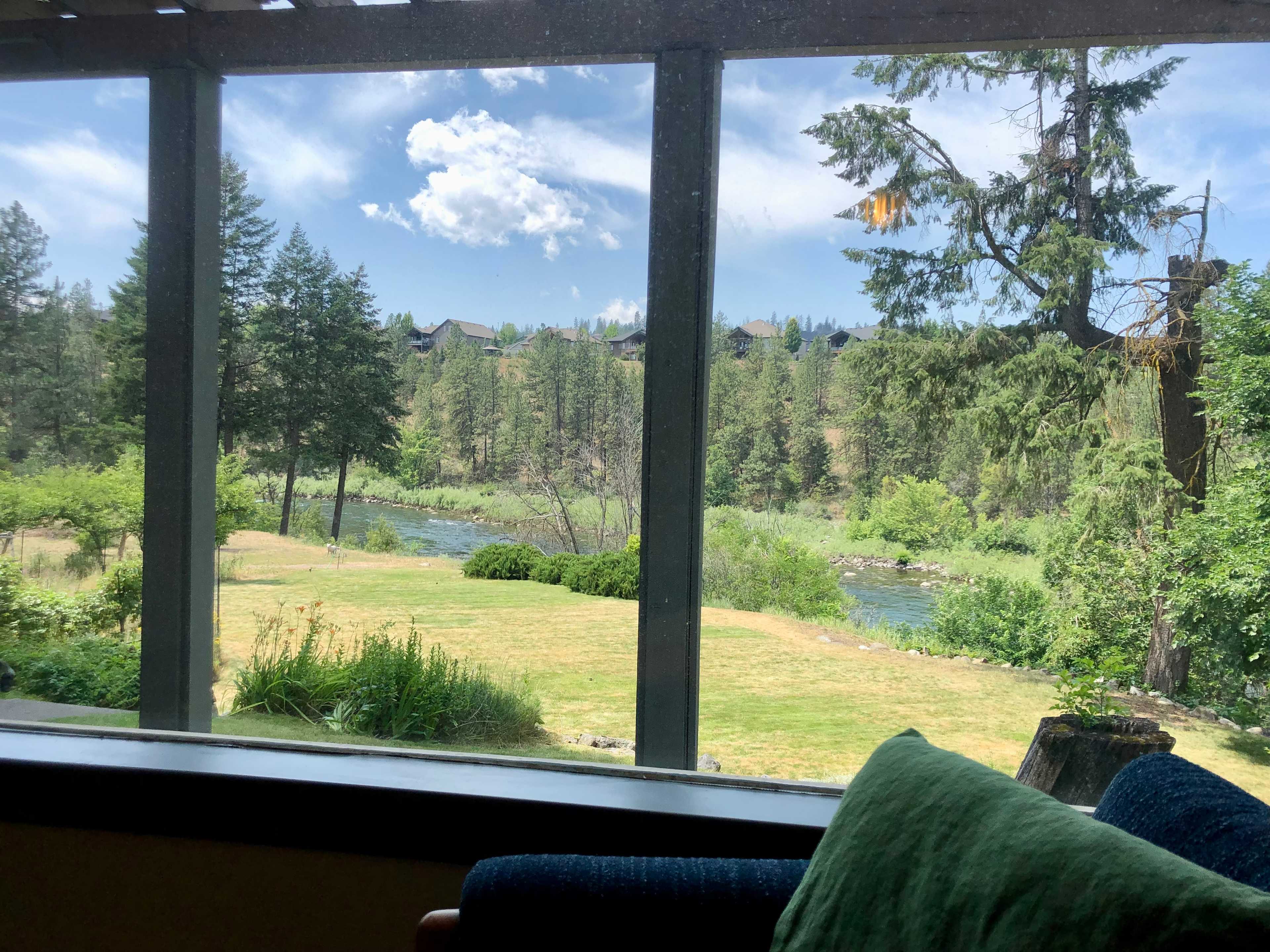 Spokane River Lodge - Guest Suite