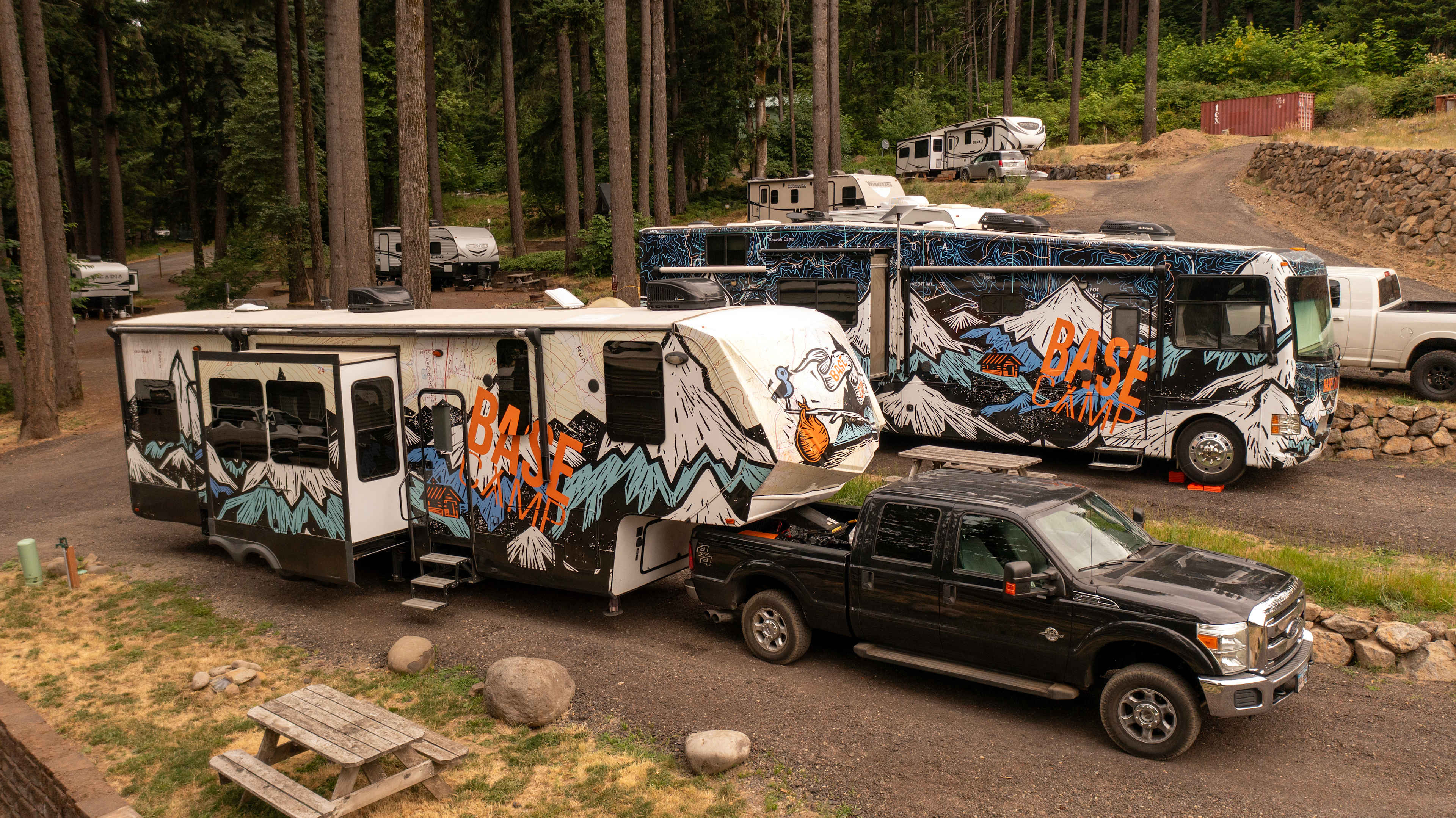 Dog and Wind Mountain RV Park