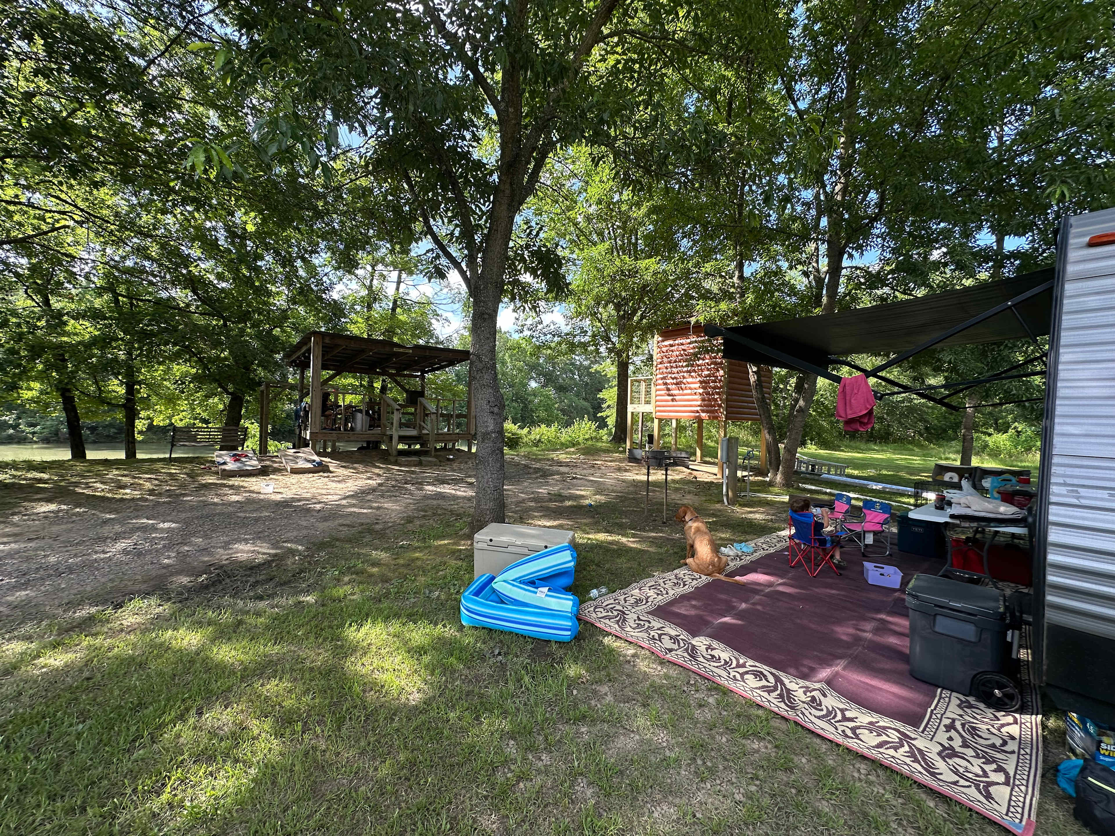 Yearling Ridge Riverfront Camp