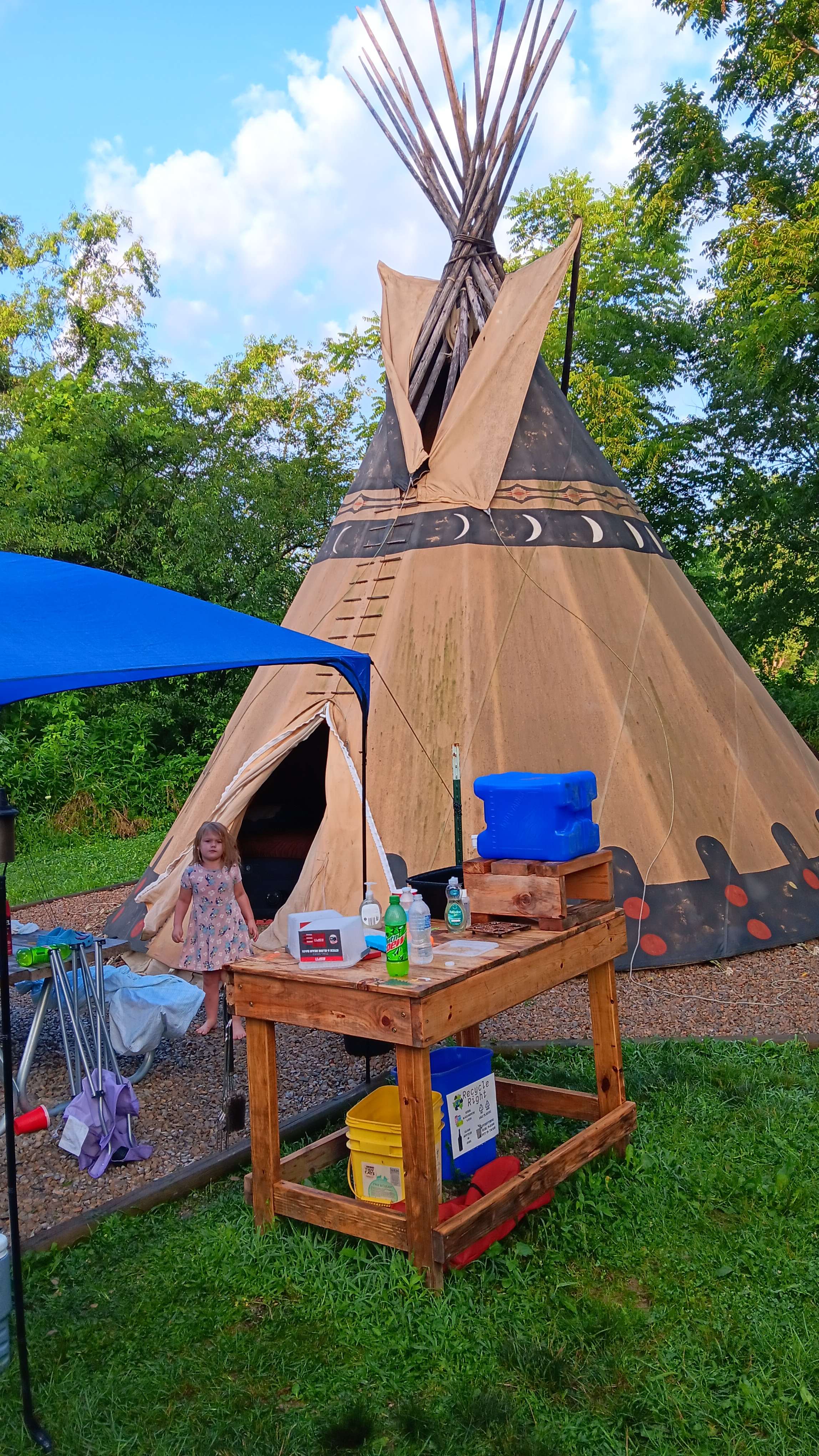 Cherokee Valley Bison Ranch Creekside Retreat