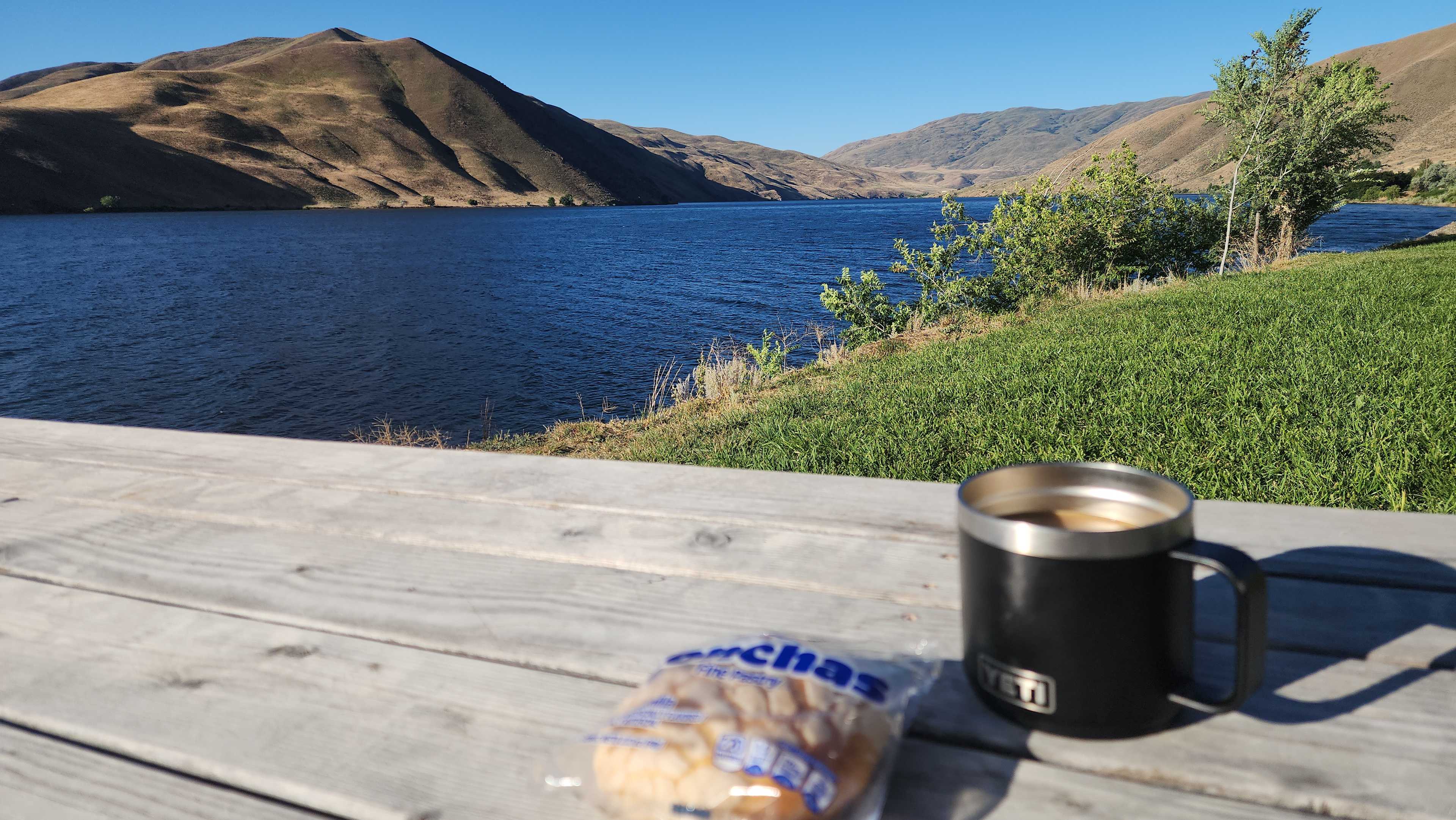 Waterfront RV camping brownlee