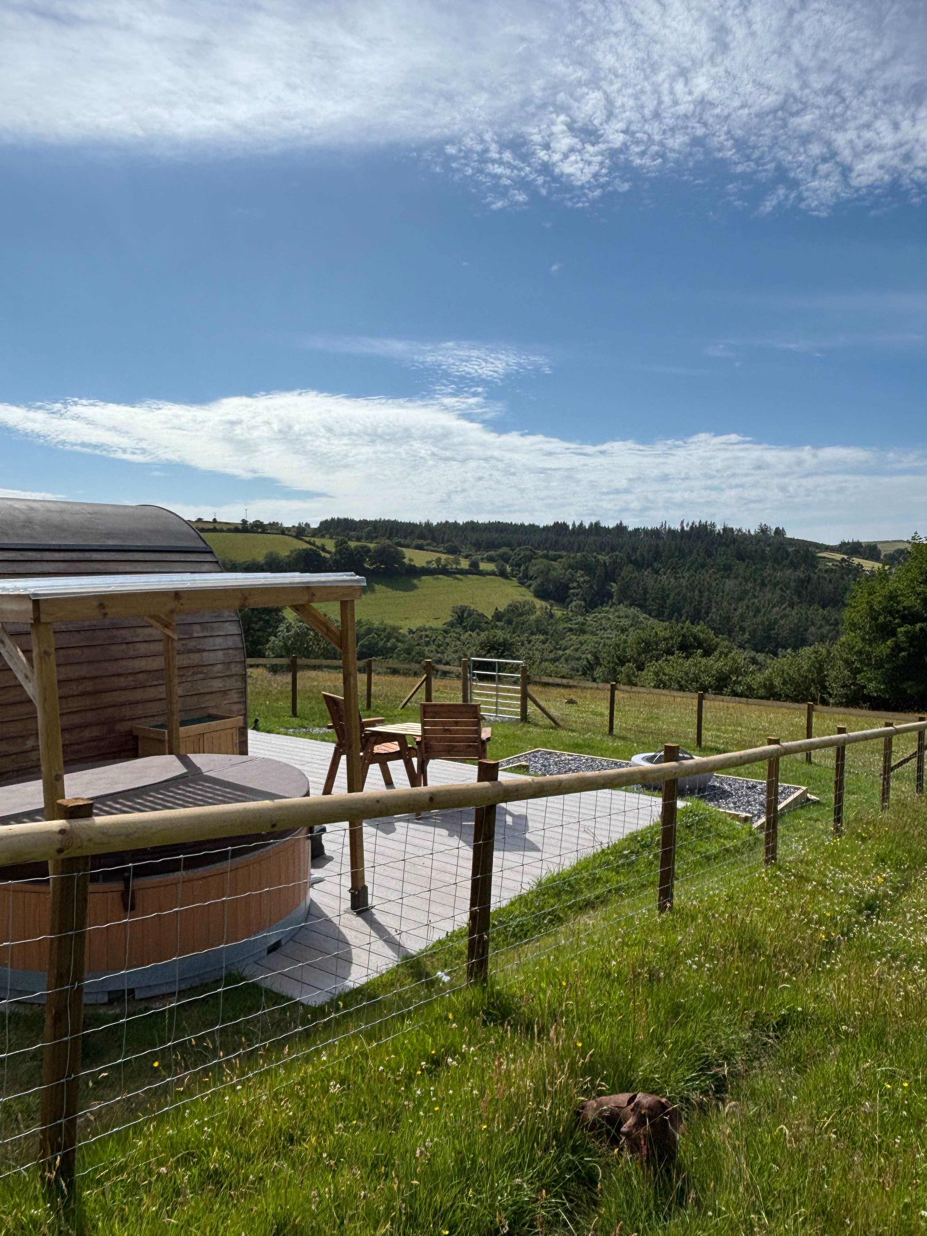 Four Paws Glamping